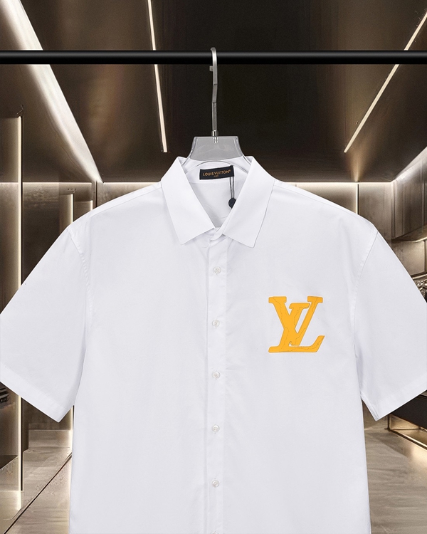 ブランドシャツ側面デザイン